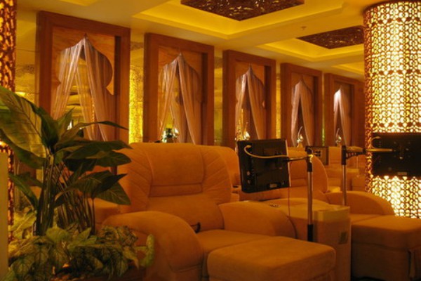 警惕！重庆按摩变陷阱，养生变诈骗，小心为上！